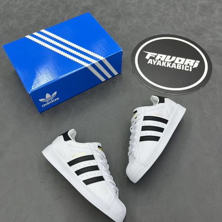 Adidas Süperstar