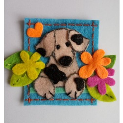 Keçe Köpek ve Çiçek Figürlü Buzdolabı Magnet