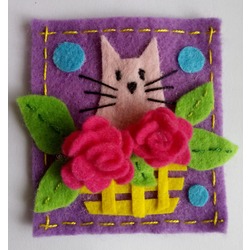 Keçe Kedi ve Çiçek Figürlü Buzdolabı Magnet