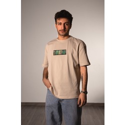 Luxury streetwear T-shirt / Bambu Ağaçları İçindeki Torii Kapısı (Krem)