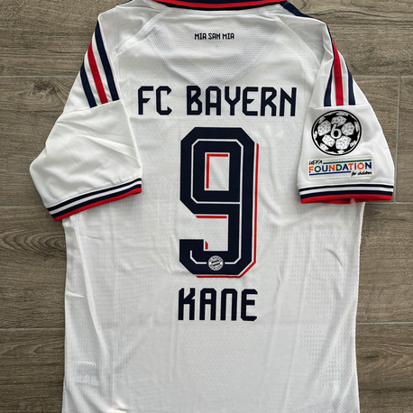 Bayern Münih 2026-2027 Deplasman Şampiyonlar Ligi Kane Forması