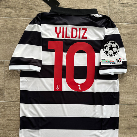 Juventus 2026-2027 4. Kenan Yıldız Forması