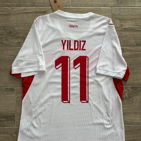 Türkiye Milli Takım 2026 Deplasman Profesyonel “Kenan Yıldız” Maç Forması 