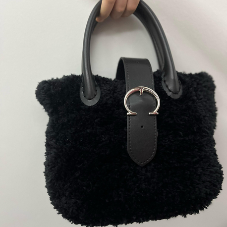 Kışlık peluş çanta