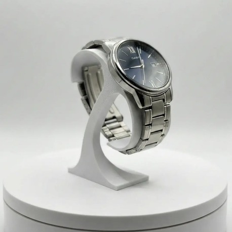Minimalist Saat Standı - Modern Sergileme Vitrini