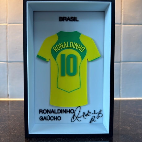 Ronaldinho Gaúcho Brezilya Milli Takım Özel Tasarım 3 Boyutlu (3D) Premium Çerçeve Forma