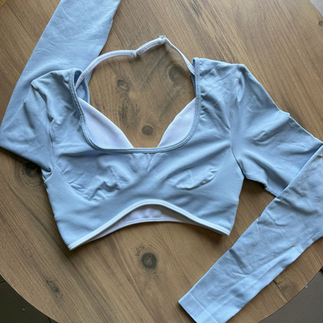 BABY BLUE LONGSLEEVE ( göğüs pedli )
