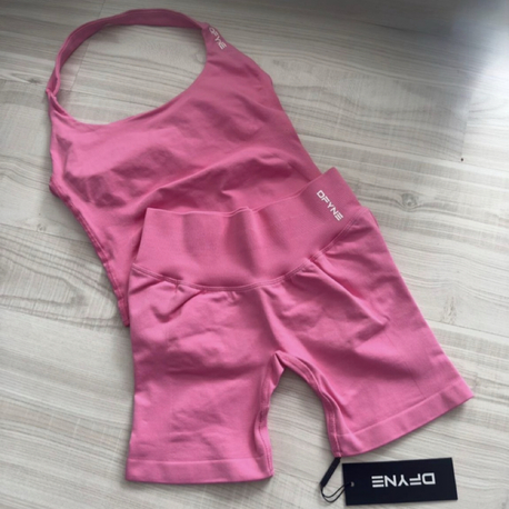 BLOSSOM HALTER TOP & SHORTZ TAKIM
