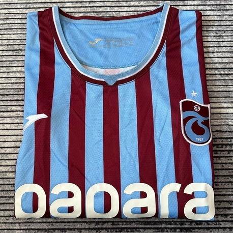 Trabzonspor Çubuklu Orijinal Forma (hafif defolu)