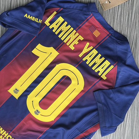 2025-26 Barcelona Lamine Yamal X 10
