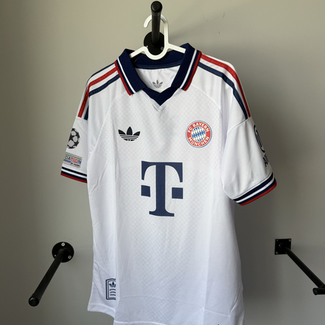 BAYERN MÜNİH 26/27 İSİMSİZ PREMİUM FORMA 