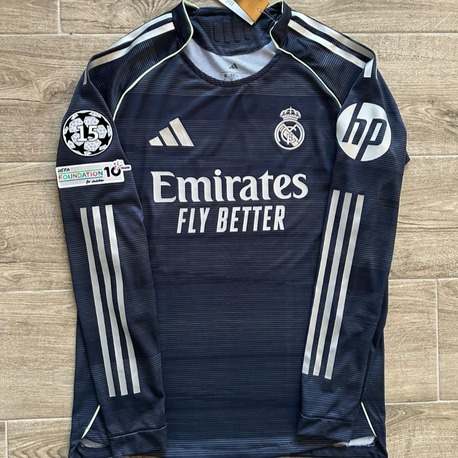 Real Madrid 2025-2026 Uzun Kollu Deplasman Maç Forması