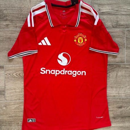 Manchester United 2026-2027 İç Saha Maç Forması