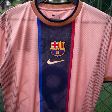 Premium Kalite Retro Forma Kluivert #9 Barcelona 2001-02