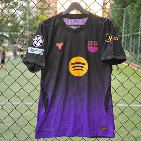 İhraç fazlası Barcelona 2026-27 Deplasman Siyah Lamine Yamal #10