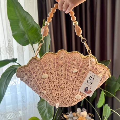 Shell Glow Bag