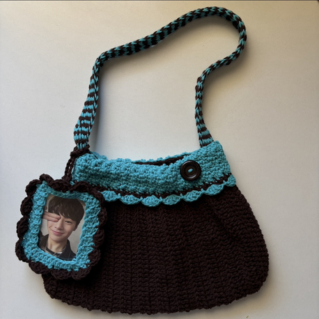 button bag by meiscrochet