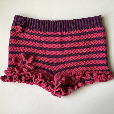 pembe mor çizgili mikro şort