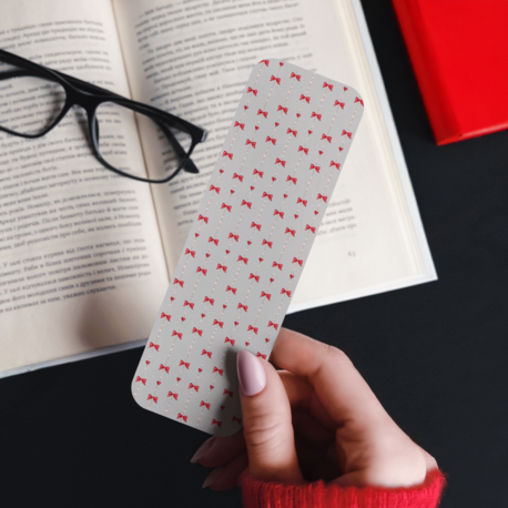 Fiyonk Desenli Kitap Ayracı