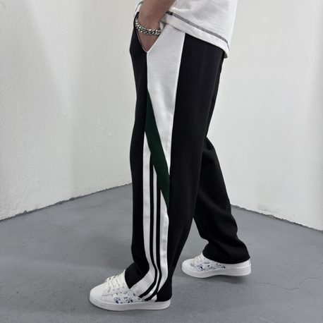 Şerit Detaylı Baggy Eşofman Siyah