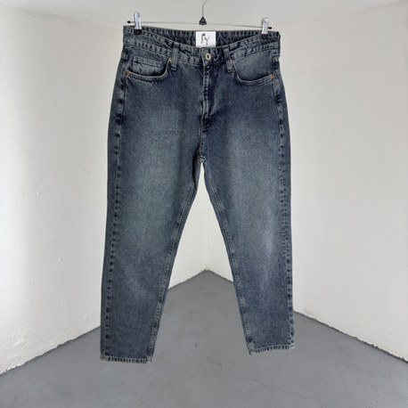 Boyfriend Smoke Blue Jean