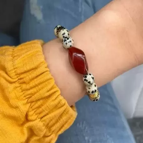 Benekli ve Kırmızı Jasper Bileklik 24K Altın Kaplama
