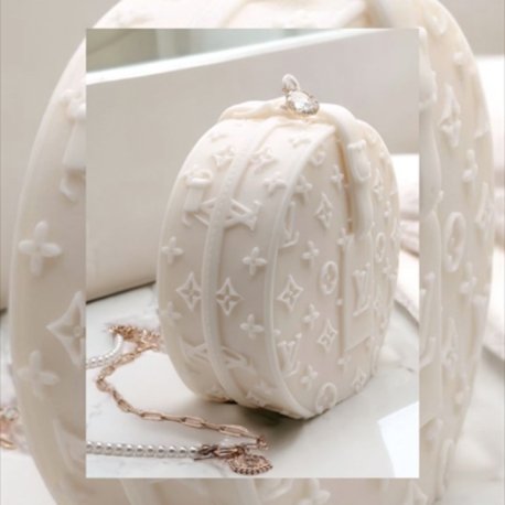 Forme Voyage – Stil Sahibi Çanta Mum