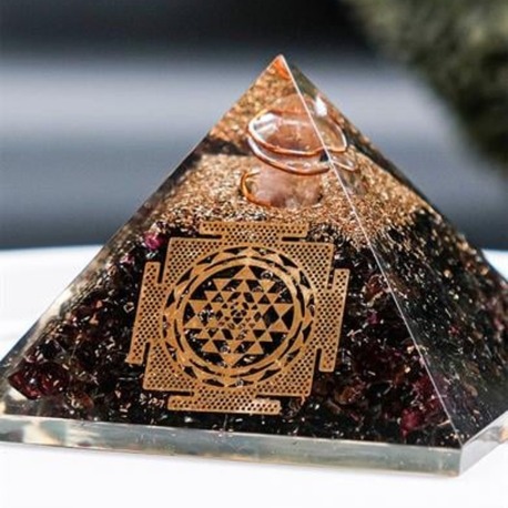 Garnet Piramit Orgonit