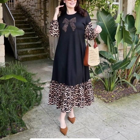 Leopar detaylı elbise
