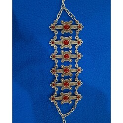 geniş bileklik 