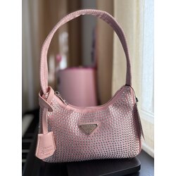 Prada taşlı çanta 
