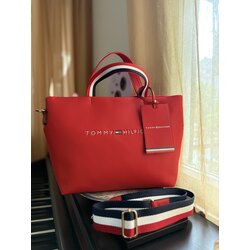 Tommy Hilfiger çanta