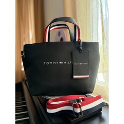 Tommy Hilfiger çanta