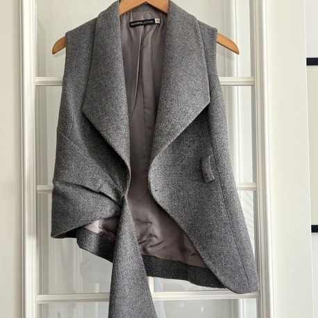 ASİMETRİK GRİ YELEK 