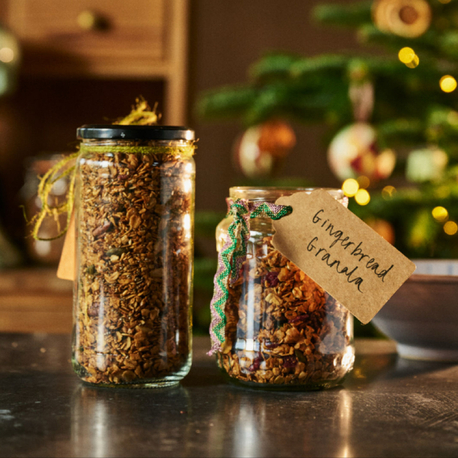 Gingerbread Granola