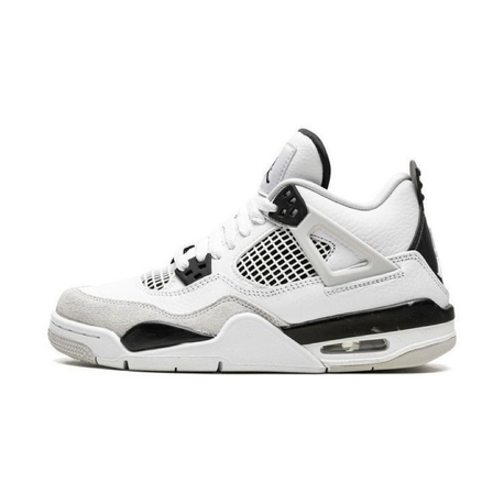 Nike Air Jordan 4 Retro ‘Military Black’