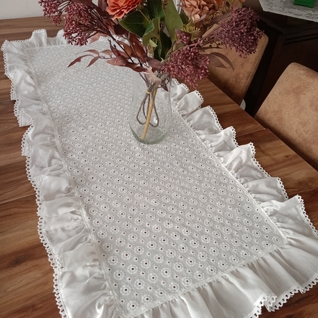 Asya runner