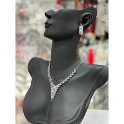 Zircon Taşlı Üst Kalite Set