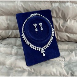 Sallantılı Zircon Seti