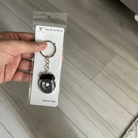 Otomobil Tutkunları İçin Premium Anahtarlık Koleksiyonu 3 adet fiyatı