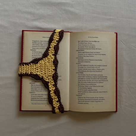 Bikini Bookmark