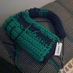 giawe's basic tote