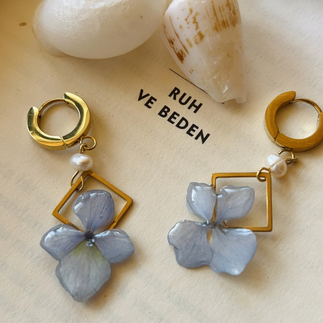 Hydrangea & Pearl Küpeler