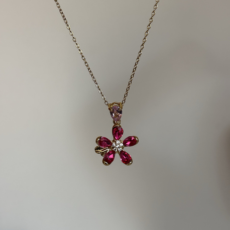 Gold Pembe Çiçek Kolye | Çelik