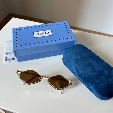 Gucci  1604S 002 53-22
