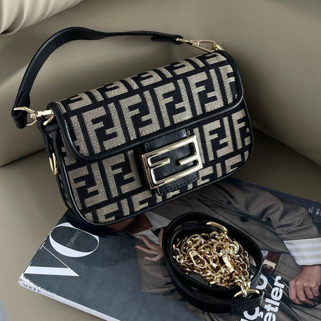 Fendi Baguette Mini Bej Siyah
