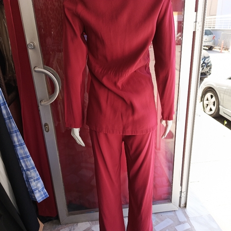 Krem rengi günlük kadın takımı