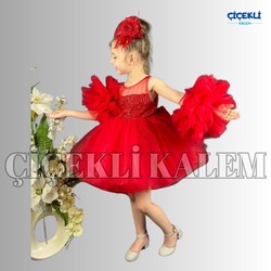 PONPONLU ELBİSE / KIRMIZI