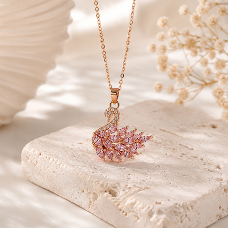 GOLD RENK PEMBE TAŞLI KUĞU KOLYE 