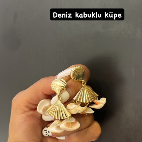 Deniz kabuğu küpe
